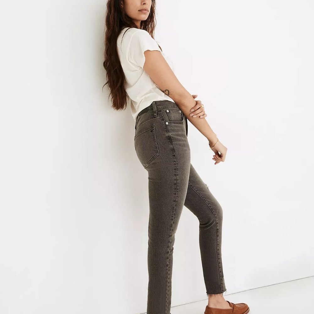 NWT Madewell The Perfect Vintage Jean in faded black - Size 27